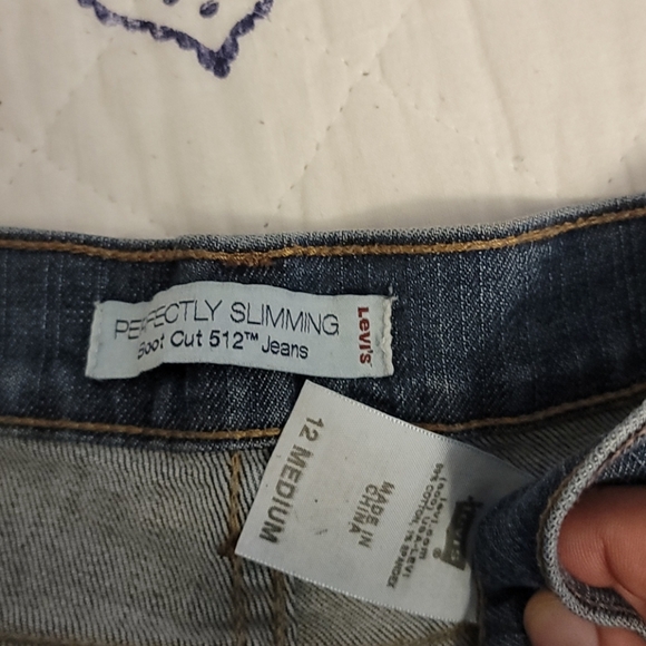 Levi's 512 Boot Cut "Perfectly Slimming" Sz 12M - Picture 9 of 11